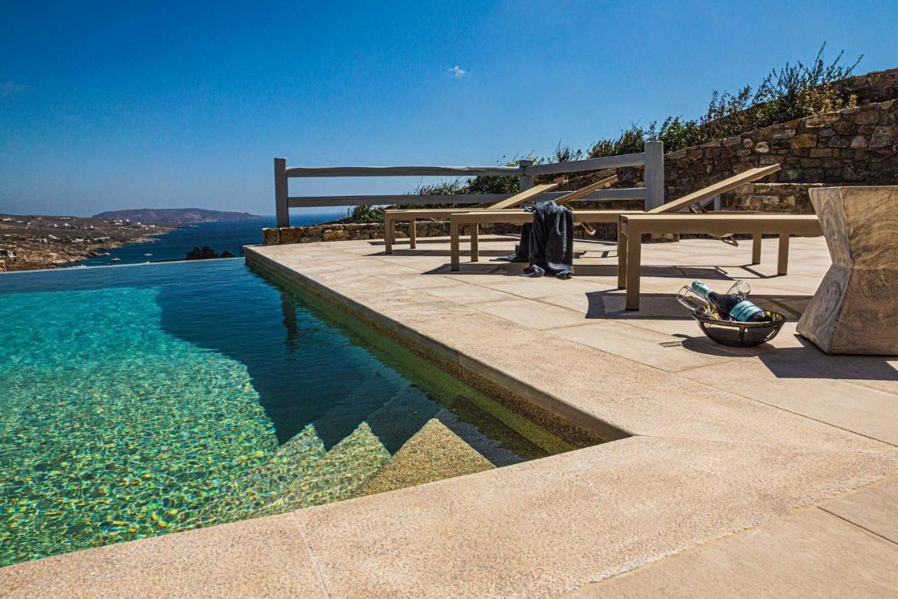 Villa Iakinthos By Mykonian Kazarte Mykonos Town Exterior foto